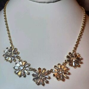 Gold Color Flower Necklace (missing stones)
